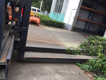 ko matsu used 40t forklift for sale